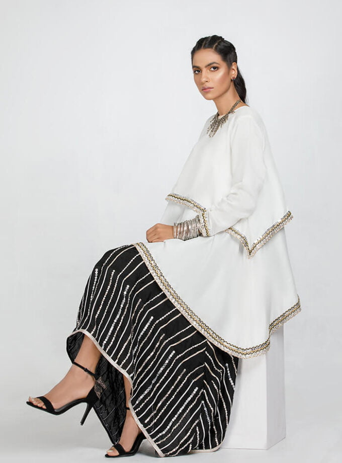 Double Layer White Flared Short Dress